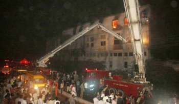 巴基斯坦服裝廠火災致289人遇難 深圳服裝廠行業(yè)應緊記消防安全